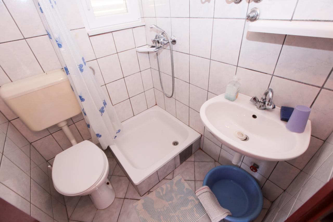 פודאצה Apartments Adna מראה חיצוני תמונה